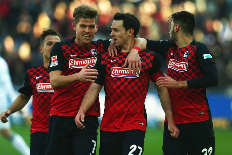 欧联卡位生死战!比尔森主场死磕弗赖堡,捷甲黑马硬刚德甲防反大师